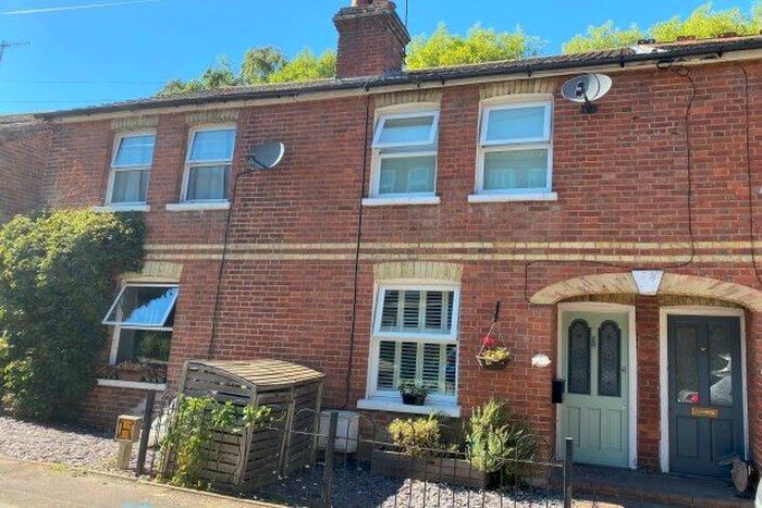 2 Bedroom Terraced House To Rent In Woodside Road, Tunbridge Wells, TN4