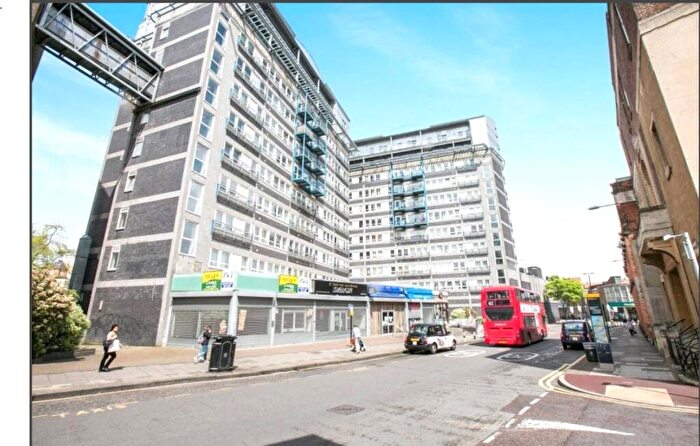 2 Bedroom Flat To Rent In Calderwood Street, London, SE18