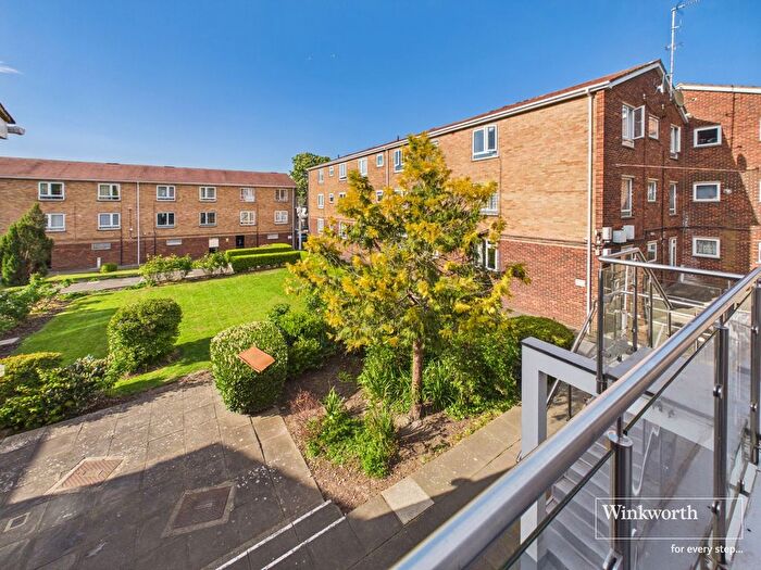 2 Bedroom Flat For Sale In Kenwood Court, Elmwood Crescent, London, NW9