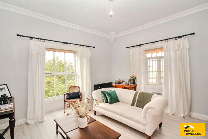 2 Bedroom Apartment For Sale In Wood Close Gardens, Arnside, Carnforth, LA5