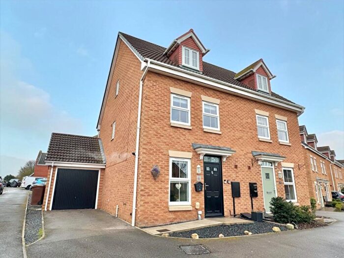 3 Bedroom Semi Detached House For Sale In Jenner Close, Melton Mowbray, LE13