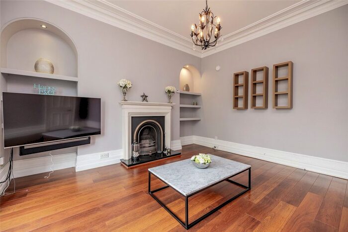 4 Bedroom End Of Terrace House To Rent In Union Grove, Aberdeen, AB10