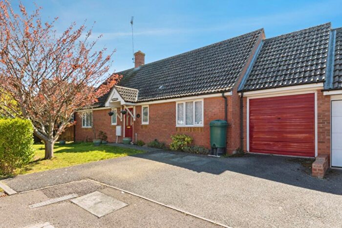 3 Bedroom Bungalow For Sale In Shalfleet Court, Clacton-on-Sea, Essex, CO15