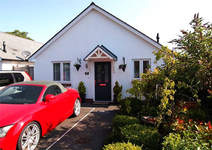 3 Bedroom Bungalow For Sale In Queens Road, Corfe Mullen, Wimborne, Dorset, BH21