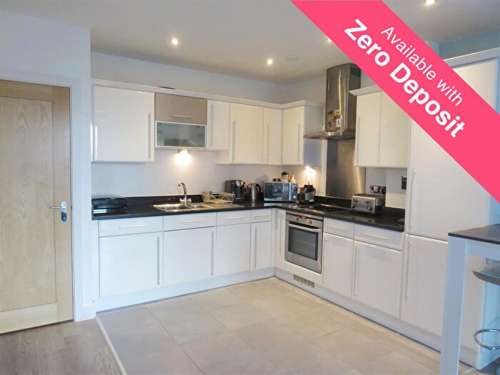 1 Bedroom Flat To Rent In High Street, Southampton, SO14