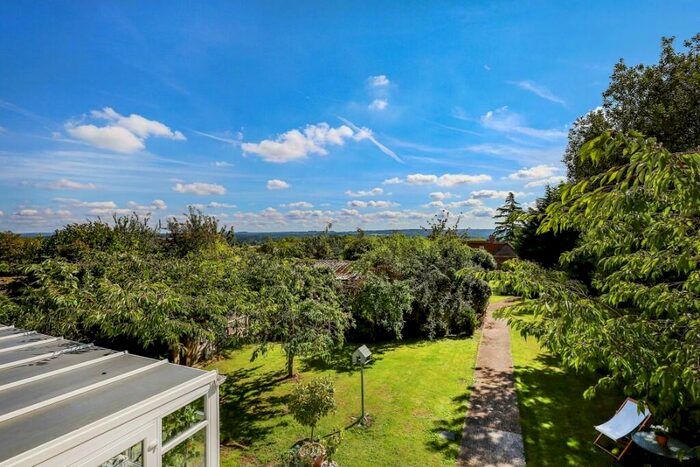 5 Bedroom House For Sale In Le Court, Selborne Road, Empshott, GU33