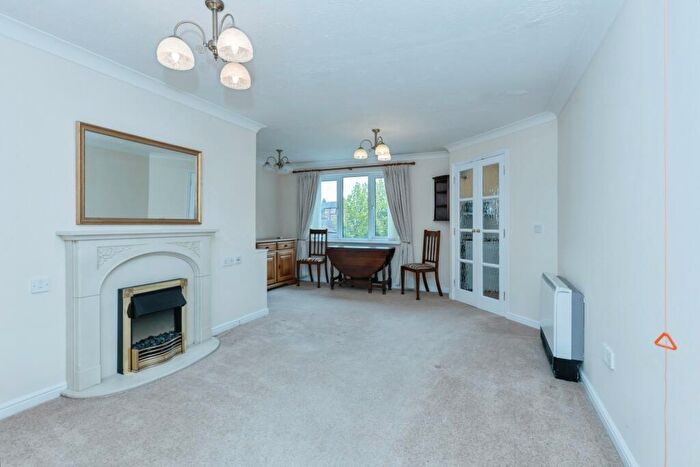 1 Bedroom Flat For Sale In Forge Court, Syston, Leicester, Leicestershire, LE7