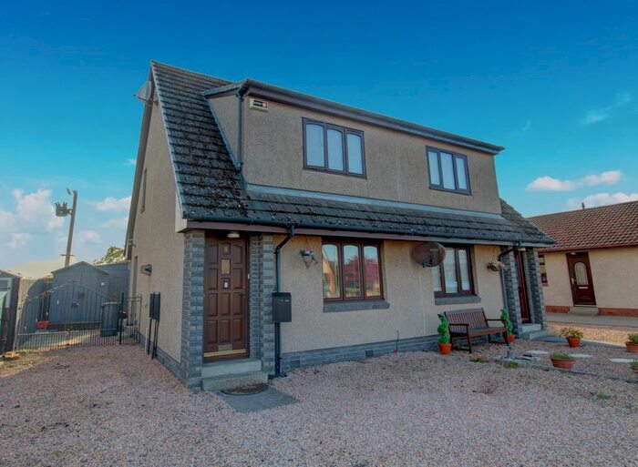 Houses for sale in Carnoustie, Angus Council