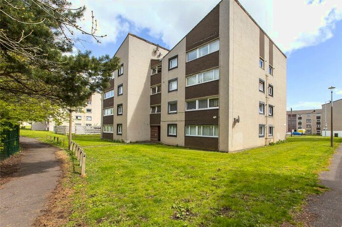2 Bedroom Flat To Rent In Calder Gardens, Sighthill, Edinburgh, EH11