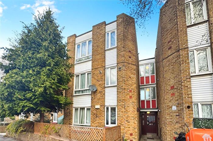 1 Bedroom Flat For Sale In King Street, London, E13