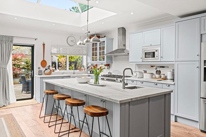 6 Bedroom Semi-Detached House For Sale In Temple Road, Epsom, KT19