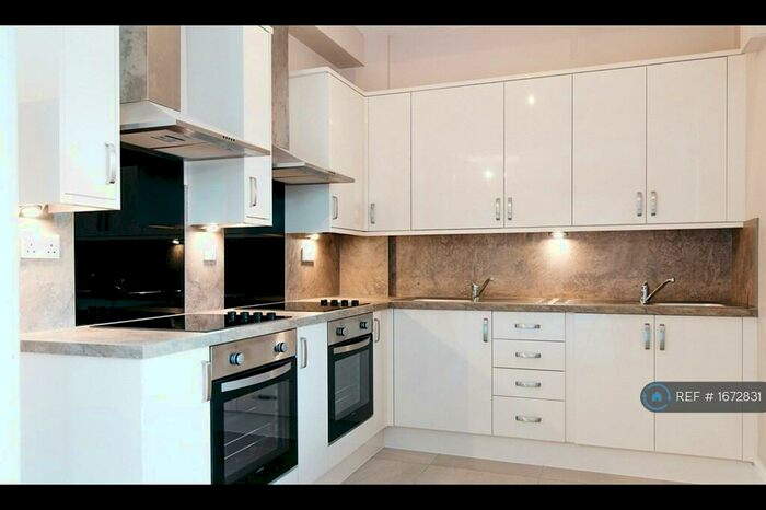 6 Bedroom Terraced House To Rent In Upperton Road, Leicester, LE3