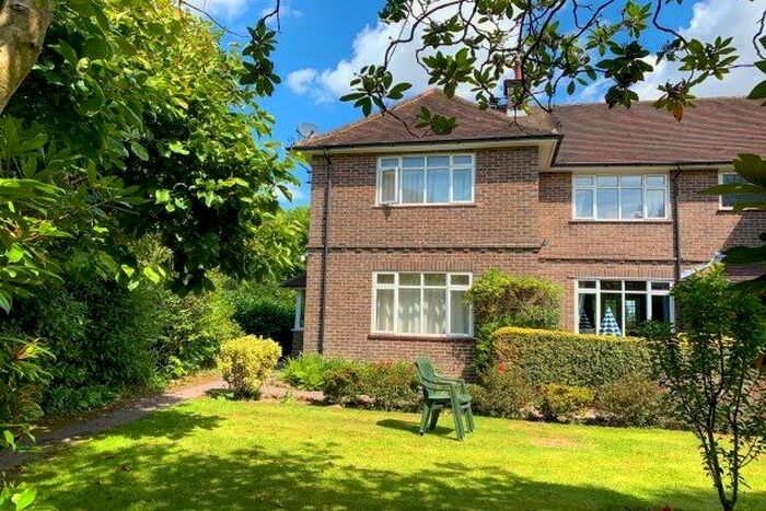 2 Bedroom Semi-Detached House To Rent In Sheiling Road, Crowborough TN6