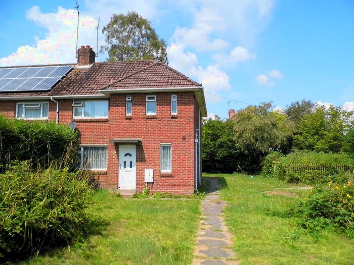 3 Bedroom Semi-Detached House To Rent In Alder Road, Poole, BH12