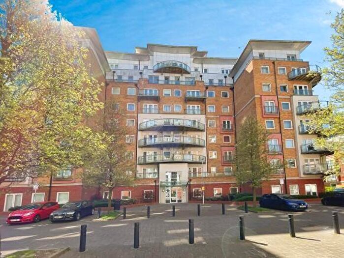 2 Bedroom Flat To Rent In Winterthur Way, Basingstoke, RG21