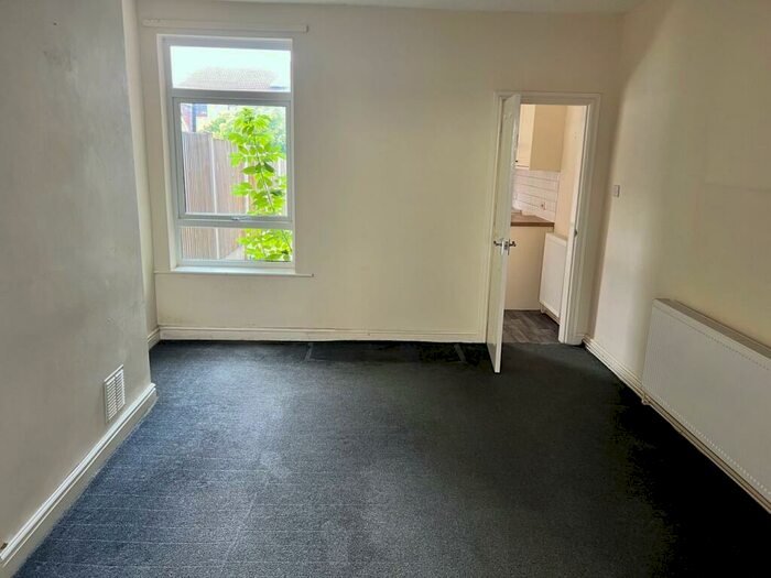 3 Bedroom Terraced House For Sale In Duke Street, Creswell, Worksop, S80