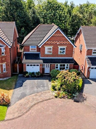 4 Bedroom Detached House For Sale In Heathfield Park, Widnes, WA8
