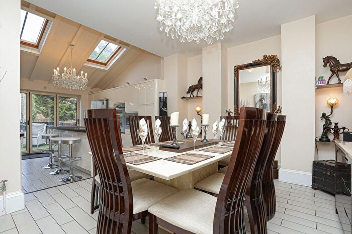 7 Bedroom Semi-Detached House For Sale In Elms Avenue, Ramsgate, CT11