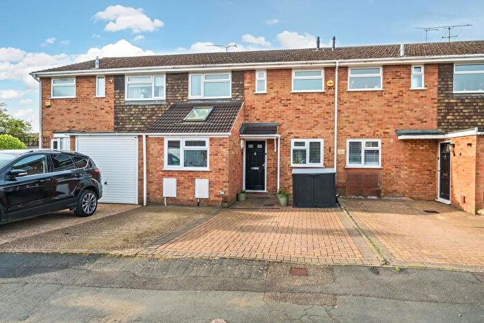 4 Bedroom Terraced House For Sale In Maidenhead, Berkshire, SL6