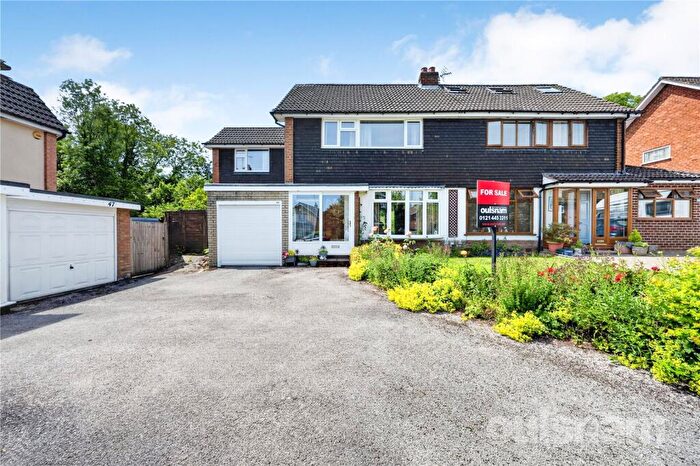 4 Bedroom Semi Detached House For Sale In Blythesway, Alvechurch, Birmingham, Worcestershire, B48