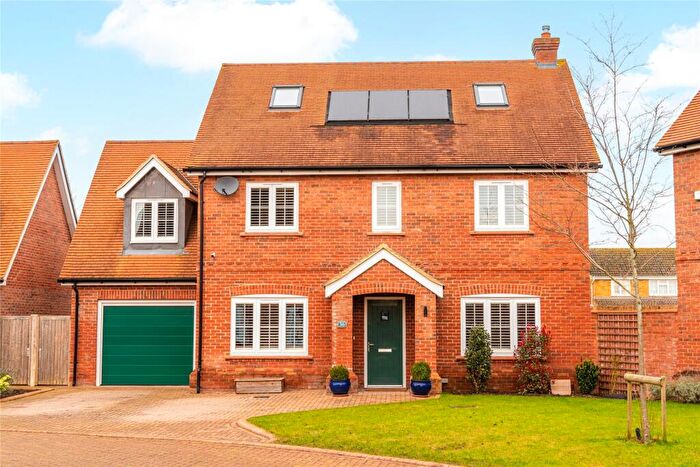 5 Bedroom Detached House For Sale In Wayfarers End, Longwick, Princes Risborough, Buckinghamshire, HP27