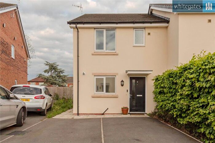 3 Bedroom Semi-Detached House For Sale In Kays Croft Drive, Crewe, Cheshire, CW1
