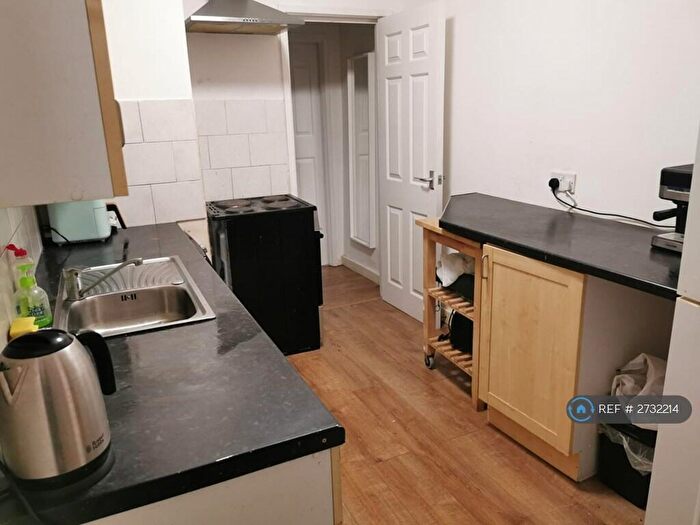 2 Bedroom Flat To Rent In Kensington, Liverpool, L7