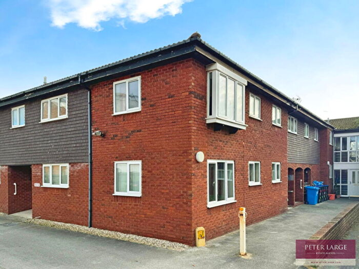 2 Bedroom Flat For Sale In Plastirion Court, Russell Road, Rhyl, LL18