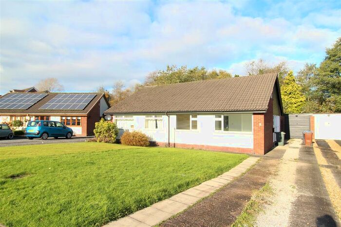 2 Bedroom Semi-Detached Bungalow To Rent In Mountain Road, Coppull, Chorley PR7
