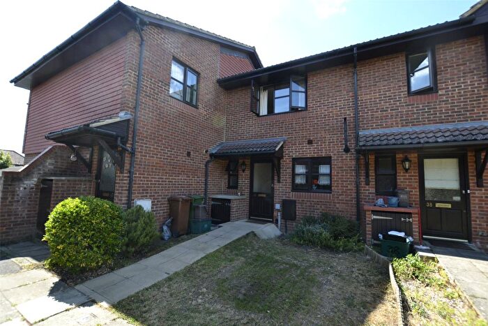 3 Bedroom Terraced House To Rent In Trent Way, Worcester Park, KT4