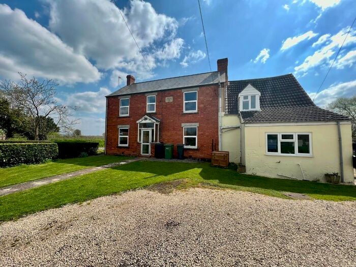 3 Bedroom Detached House For Sale In Moor Street, Framilode, Gloucester, GL2