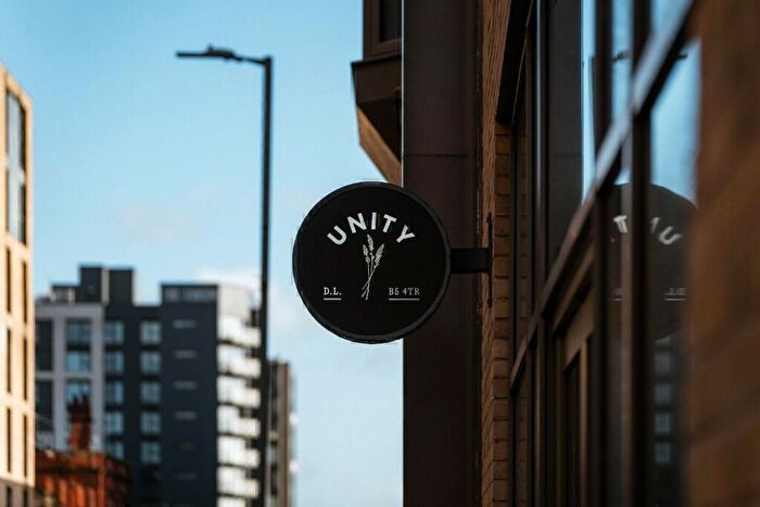 1 Bedroom Apartment To Rent In Lower Essex Street, Birmingham, B5