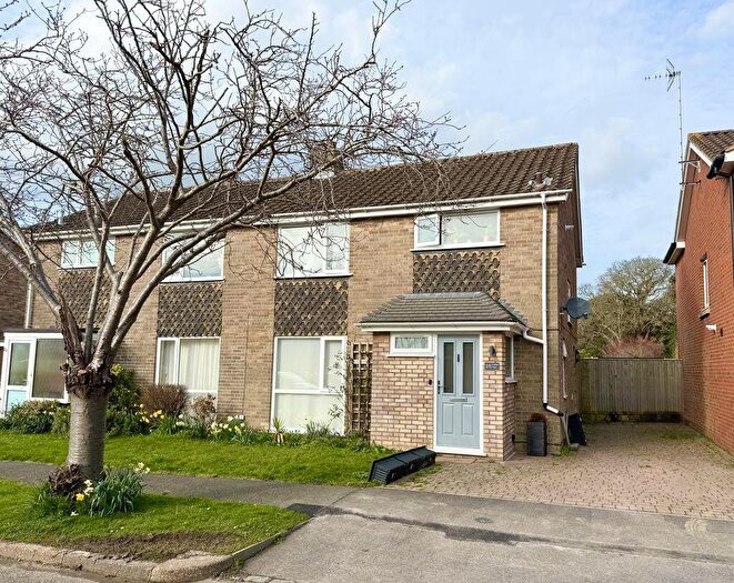 3 Bedroom Semi-Detached House For Sale In Ockley Way, Hassocks, BN6