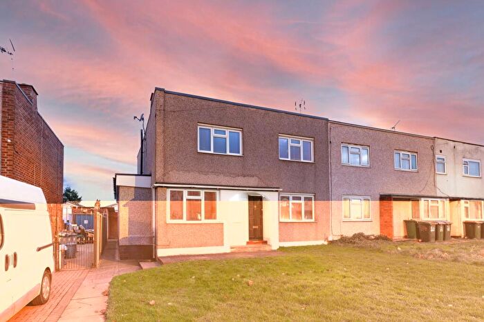 7 Bedroom Semi-Detached House To Rent In Sheriff Avenue, Coventry, CV4