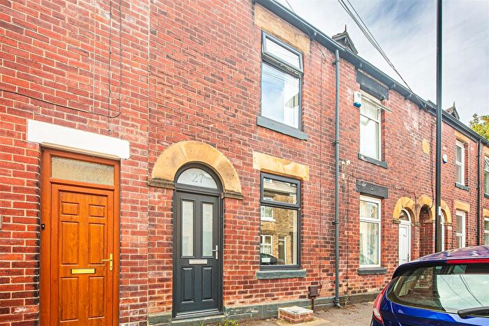 3 Bedroom Terraced House To Rent In Tapton Bank, Crosspool, S10