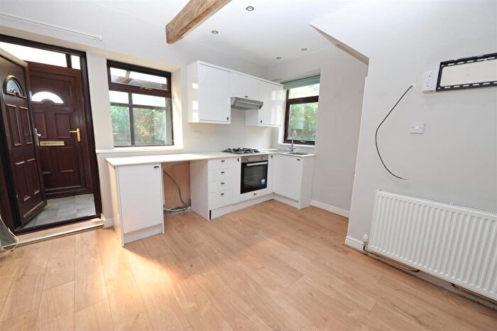 2 Bedroom End Of Terrace House For Sale In Main Road, Denholme, Bradford, BD13