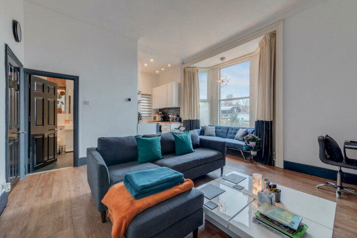 1 Bedroom Flat To Rent In King Henrys Road, Chalk Farm, NW3