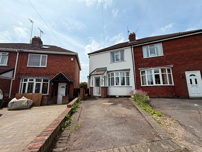 3 Bedroom Semi-Detached House To Rent In Roydene Crescent, Leicester, LE4