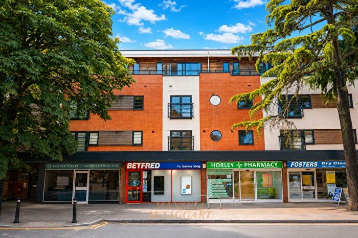 2 Bedroom Flat For Sale In Victoria Road, Horley, RH6