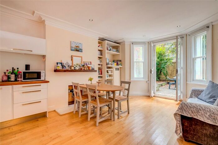 1 Bedroom Flat To Rent In Sinclair Gardens, London, W14