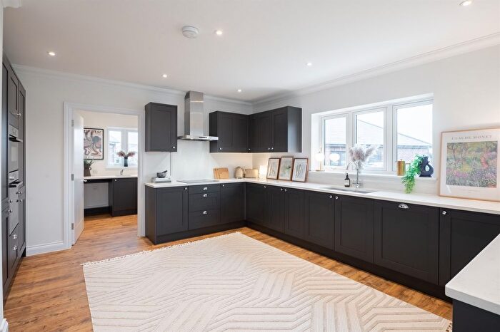 2 Bedroom Detached Bungalow For Sale In Burnham Waters, Waters Avenue, Burnham-On-Crouch, CM0