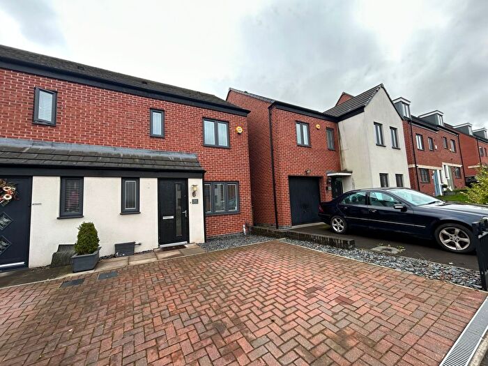 3 Bedroom Property To Rent In Akron Drive, Wolverhampton, WV10