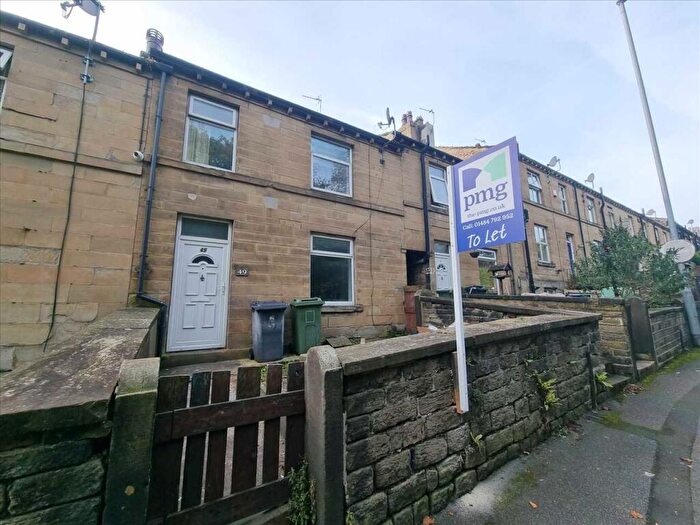 2 Bedroom Terraced House To Rent In Paddock, Huddersfield, HD1