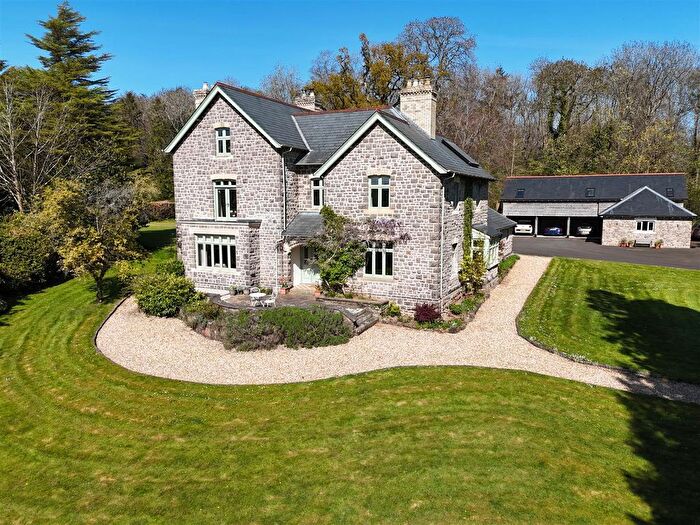5 Bedroom Detached House For Sale In Pwllmeyric, Chepstow, NP16