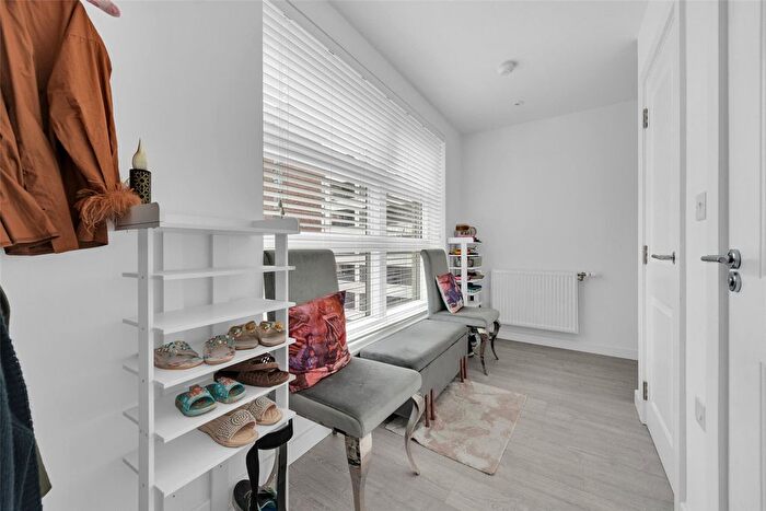 2 Bedroom Flat To Rent In Aberleigh Court, Regal Walk, Bexleyheath, Kent, DA6