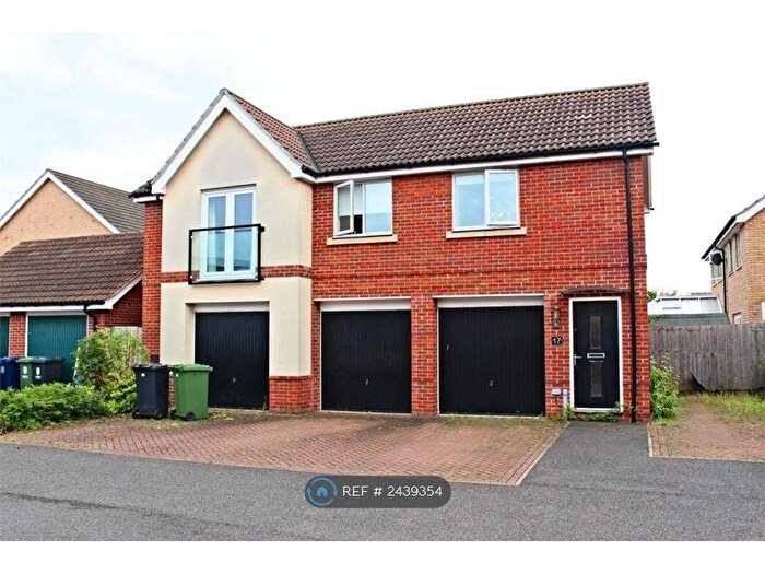 2 Bedroom Detached House To Rent In Vickers Way, Upper Cambourne, Cambridge, CB23