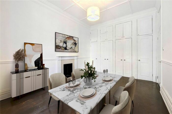 3 Bedroom Flat To Rent In Sumner Place, South Kensington, London, SW7