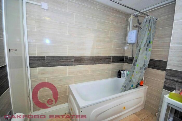 4 Bedroom Flat To Rent In Purchese Street, Euston, NW1