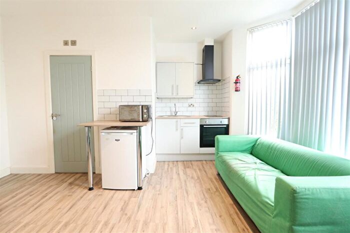Studio To Rent In Kingsway, Stoke, Coventry, CV2