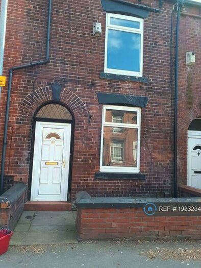 3 Bedroom Terraced House To Rent In Coalshaw Green Road, Chadderton, Oldham, OL9